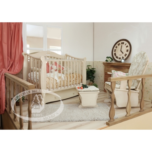 Детская комната с кроваткой Красная звезда Валерия